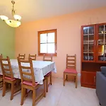 Golf Tee By Interhome Tatil Evi
