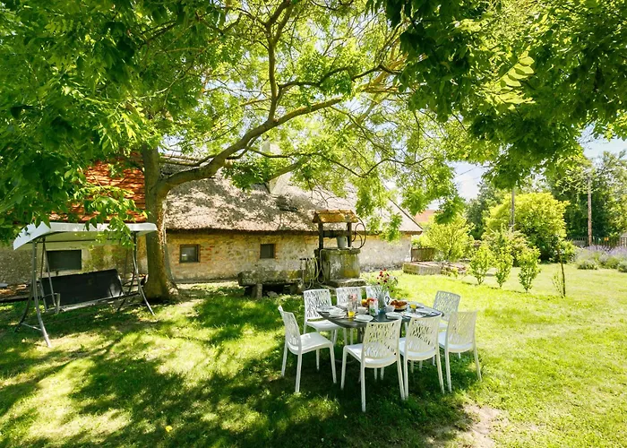 Golf Tee By Interhome Case de vacanță